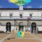 Le Pic'vert - Ideal Pro & Couples - Hopital A 400m - Parking Gratuit Sur Place - Gare Et Centre Historique 15min A Pied - Climatisation - Quartier Calme Apartment